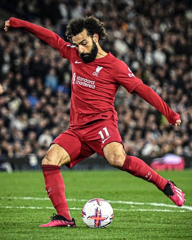 GoatedSalah's tweet photo. Mohamed salah makes it look easy 😓 https://t.co/nL1xSOYO4s