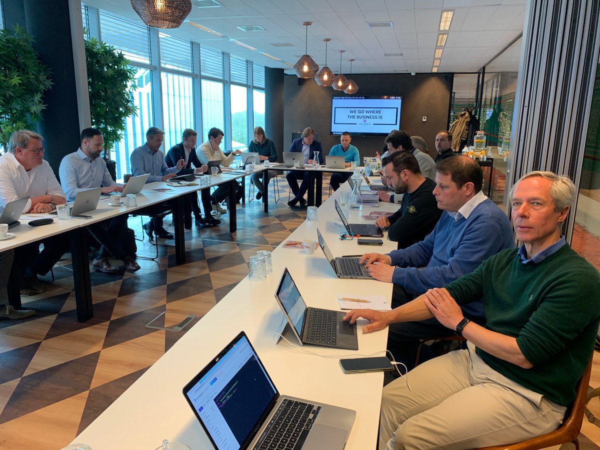 Last week's masterclass was mind-blowing! We created our own token in seconds, explored token architecture and its connection to digital assets, and listened to a real-life use case from @CFTokenomics 

Next: token engineering & energy tokenization
@olivier1977 @vdevos