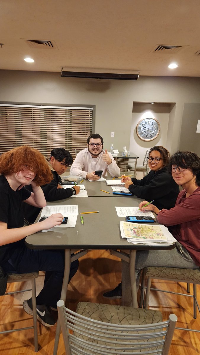 EGMathNation's tweet image. After all was said and done .... @ElkGrove_HS STATE Mathletes 2023.
@hengteaches @MrWalloch_EGHS @Per_Buj &amp;amp; Mr. OC.