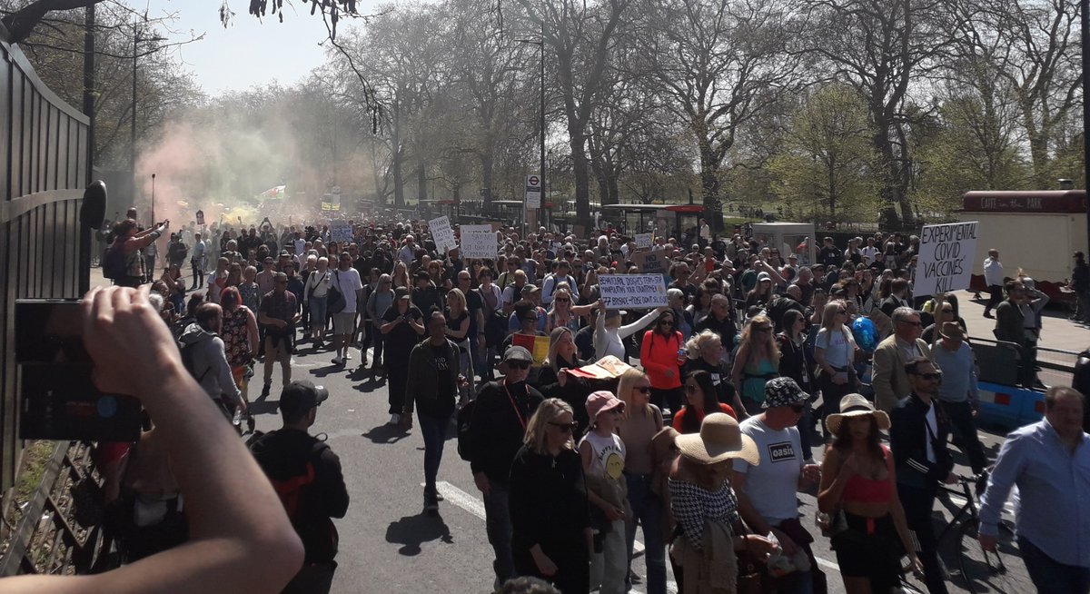 Two years today just stumbled in my folder...walking up to Marble Arch when a wave came across the park @DickDelingpole @FarCovid @OlooneyJohn @ake2306 @JamesDelingpole @LozzaFox @21WIRE