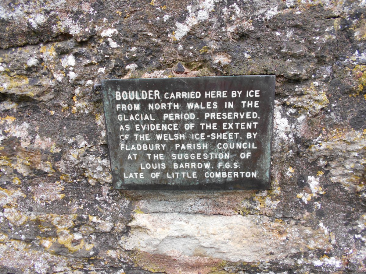 erraticsproject's tweet photo. Some of the boulders in our project area have metal plaques on or adjacent to them. Examples include Bell Heath, Clent and Fladbury. We'd love to learn more about these plaques, such as their age and by whom they were installed. Please let us know if you have any information! 🙂 https://t.co/uKPNcp6wYx