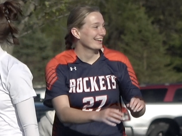 RT if Rochester's Zoe Cormier had the best #POTW! Winner gets @Spfldclinic prize pack. Ends at 10pm!