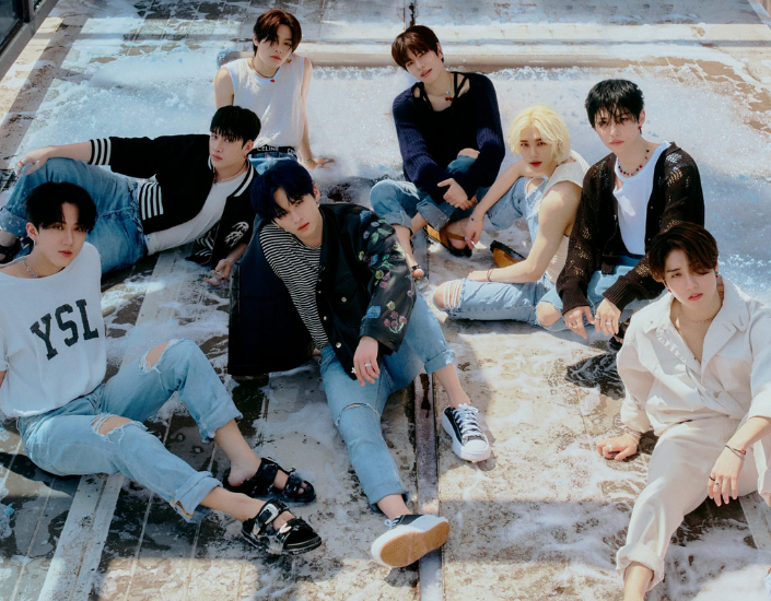 Stray Kids haziranda geri geliyor

k-fandom.net/stray-kids-haz…

#StrayKidsComeback #straykids