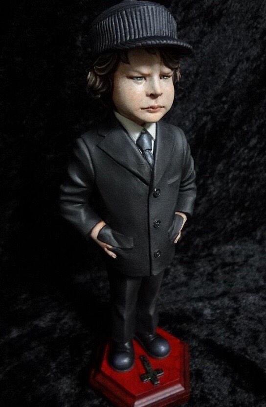 Little Damien Thorn statue…⚰️🤠

#TheOmen 🎥 (1976) #RichardDonner #HarveyStephens #scary #creepy #horror