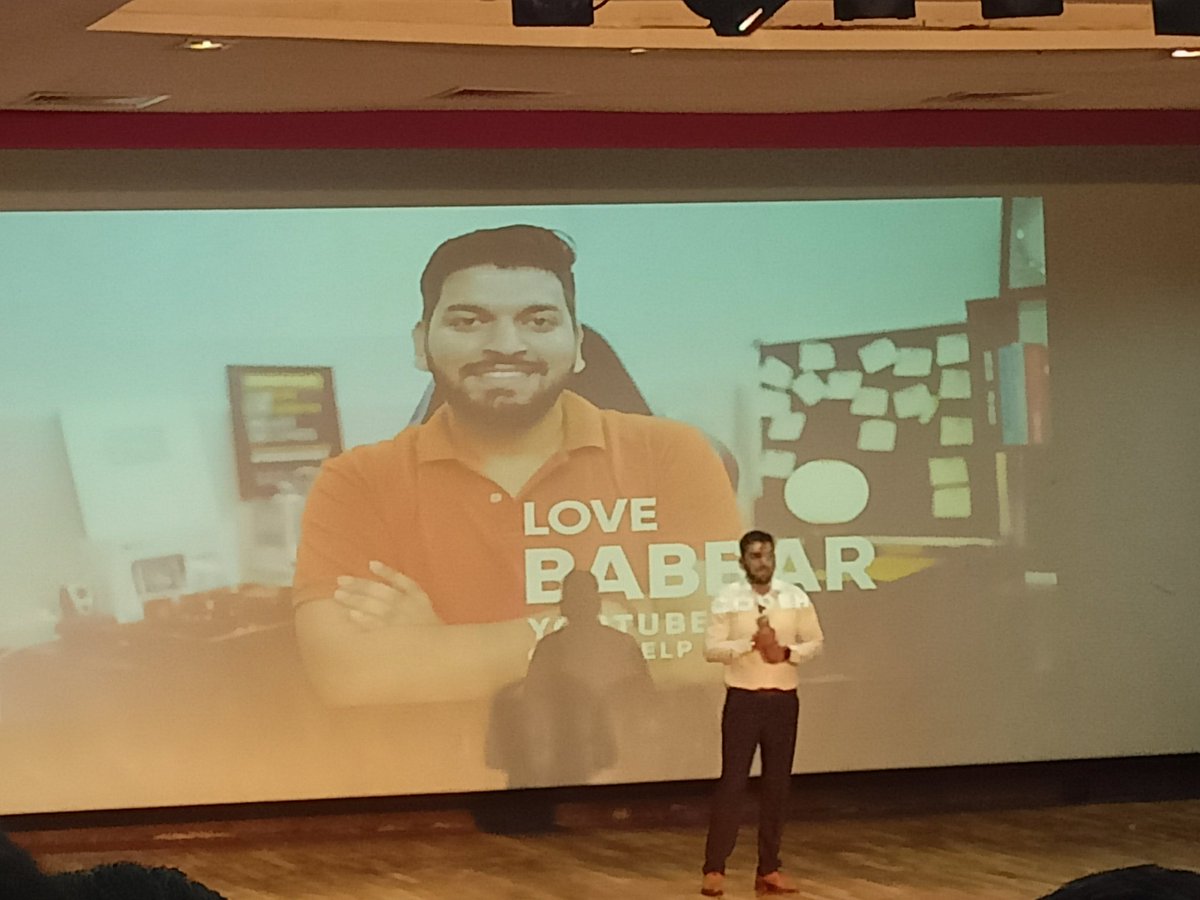its_shivam_2812's tweet image. Today I attended a Seminar in my college in  which @lovebabbar3 bhaiya came to give a talk 🎉❤️

#codehelp #code #talk #lovebabbar
