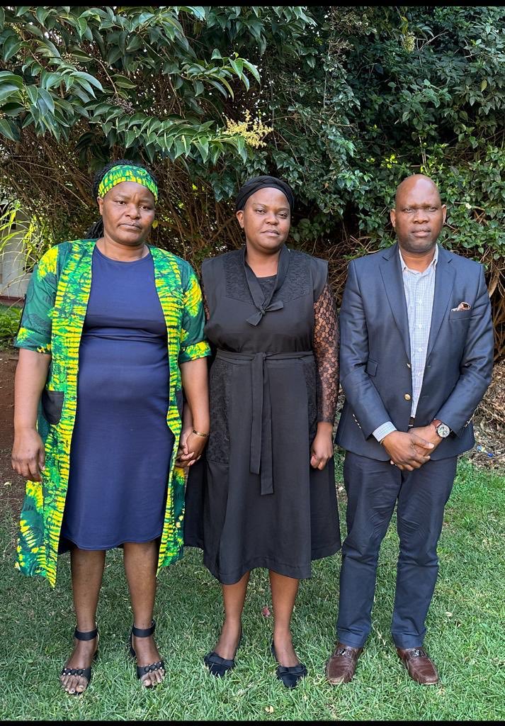 Harare, today: Justice delayed is a justice denied: with sister #TaneleMaseko; #EllenSikhala, wife of #JobSikhala, lawyer, HRD, politician, under arbitrary detention for 10 months without bail for standing to the right of #Dignity of members of his community.