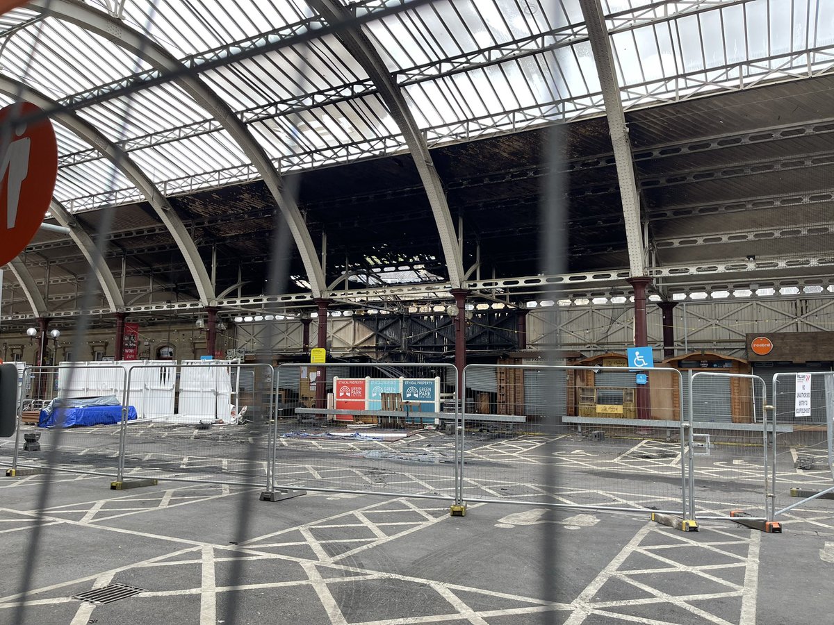 RoarSoundsBath's tweet photo. @bathlive @BathEcho @BBCBristol @itvwestcountry ICONIC Green Park Station, BATH - Fire Damage Pics… Significant Damage to roof and all shops closed along walkway to Sainsbury’s until further notice!  162 Year Old Building… https://t.co/XOAlNb4A5X
