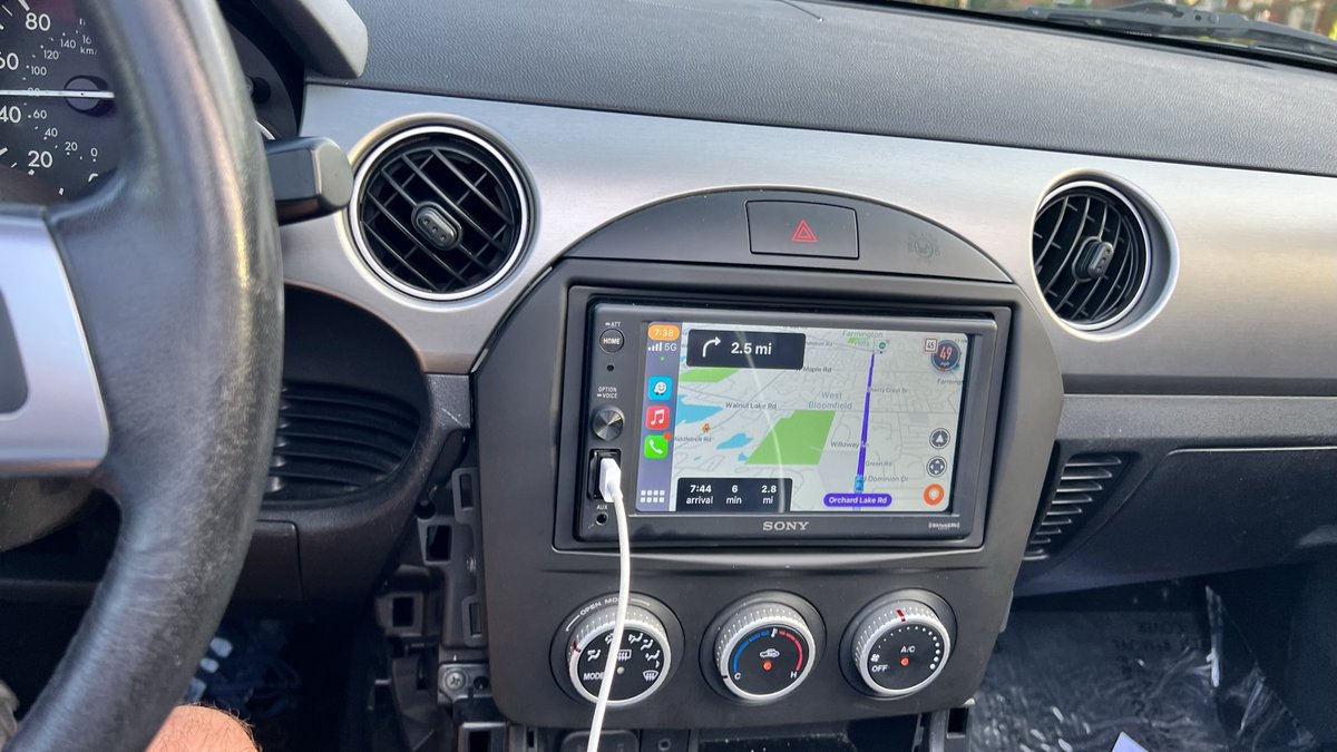 Upgraded my Mazda Miata with a new Sony radio featuring Apple CarPlay 🚗🎶 #carupgrades #mazdamiata #sonyradio #applecarplay #newtech #caraudio #drivingmusic #roadtrips #drivinglife #carstagram #newgear #musiclovers #techenthusiasts #autoaccessories