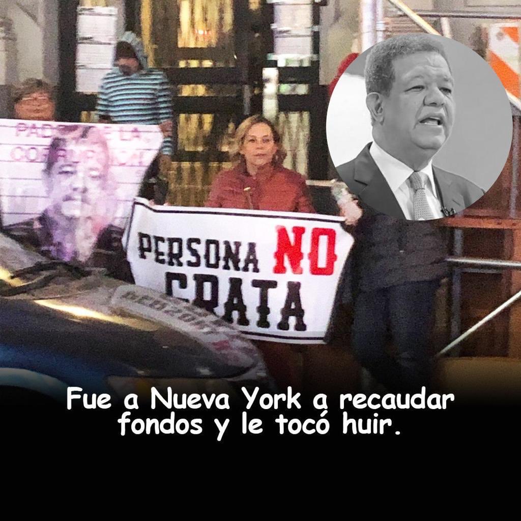 MariluzFerminA's tweet photo. Welcome to United States 🇺🇸 @LeonelFernandez  #AccionRapida lo recibe https://t.co/meHsGN8MJh
