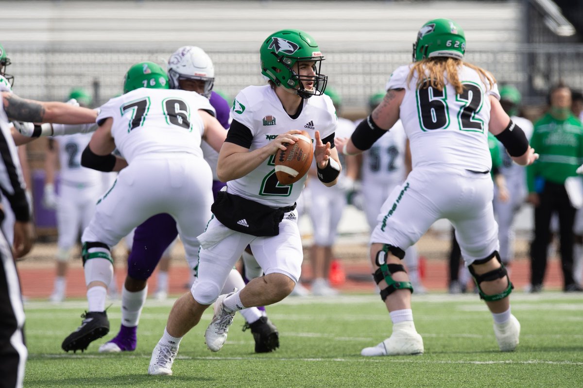 HERO Sports FCS (@herosports_fcs) on Twitter photo ▪️#FCS Spotlight▪️
North Dakota QB Tommy Schuster (<a href="/schustertommy/">Tommy Schuster</a>)
-2023 Sr.
-6-0, 195 lbs
-3-year starter
-career: 6,819 passing yards, 44 TDs, 18 INT, 66% completion
-2022: 2,730 yards, 20 TDs, 5 INT, 69% completion
-2022 MVFC Honorable Mention
📸Russell Hons/<a href="/UNDfootball/">North Dakota Football</a> ▪️#FCS Spotlight▪️
North Dakota QB Tommy Schuster (<a href="/schustertommy/">Tommy Schuster</a>)
-2023 Sr.
-6-0, 195 lbs
-3-year starter
-career: 6,819 passing yards, 44 TDs, 18 INT, 66% completion
-2022: 2,730 yards, 20 TDs, 5 INT, 69% completion
-2022 MVFC Honorable Mention
📸Russell Hons/<a href="/UNDfootball/">North Dakota Football</a>