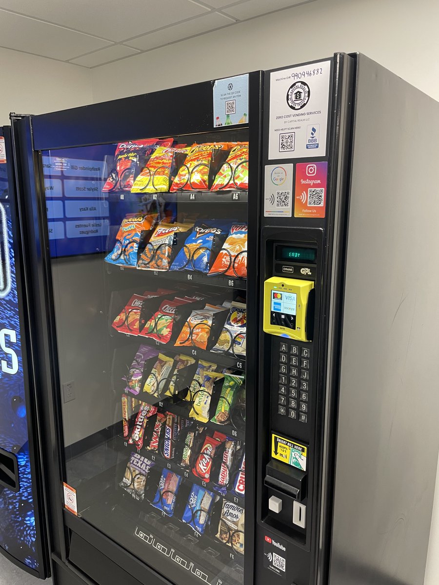 Meet our team - yes, the machine! 🤖 
#ConvenientEating #SnackTime #vendingmadeeasy