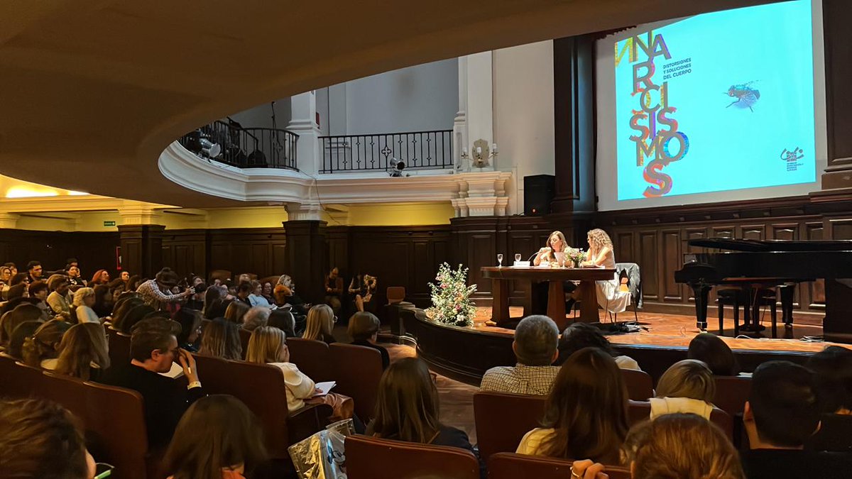 CbaCiec's tweet photo. 🪰Algunas imágenes del fructífero trabajo del XV Seminario Internacional del CIEC🪰

📍Con Marcus André Vieira y las investigaciones de los Departamentos y los Programas del CIEC ⚡

💫 Narcisismos. soluciones y distorsiones del cuerpo https://t.co/CAEBQcLmuB