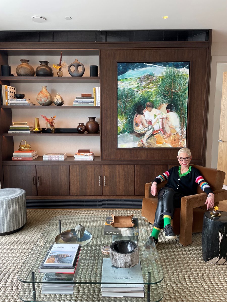 Home is where the hidden bar is... 🤫🍸

Last week, our social team invited interior design expert Anna Campbell-Jones to provide a first-look at our client New Eidyn's brand new luxury Edinburgh apartments...

instagram.com/neweidyn/