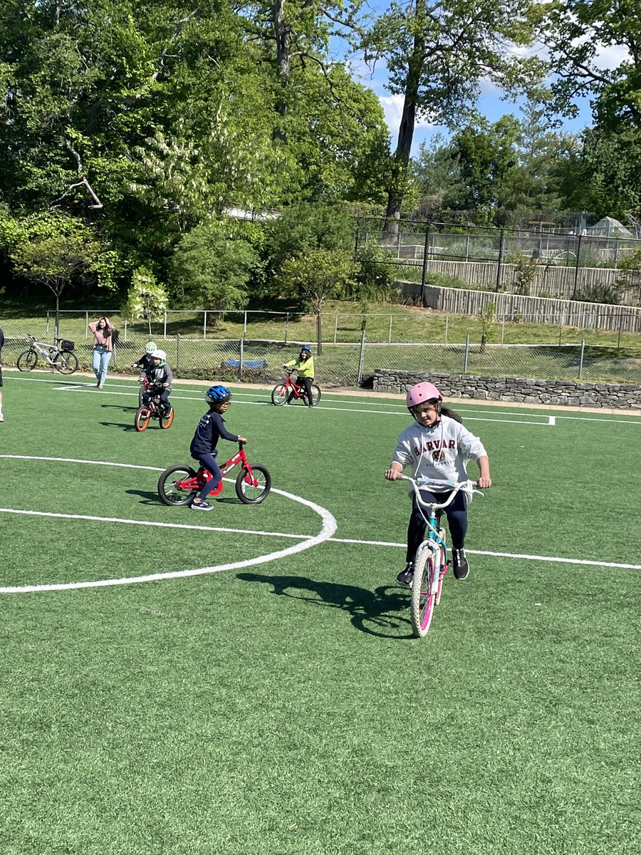 Great first Bike Trip <a href="/Powellelem/">Powell ES-DCPS</a> Thanks to everyone who supported on todays trip! <a href="/mehallb/">Morgan (she/her/ella)</a> <a href="/raquelmaya/">Raquel M. Carson</a> <a href="/DCPoliceDept/">DC Police Department</a>