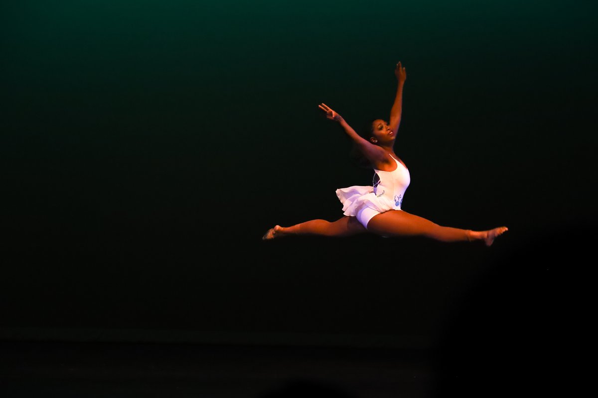 MaydeYearbook's tweet photo. Yearbook photographer Joaquin Briones captured senior Lauren Byrd and other dancers in action at the Martinettes show this weekend. @mchsco23 @martinettesclub @MCHS_Rams https://t.co/ZIDy2Jl7mC