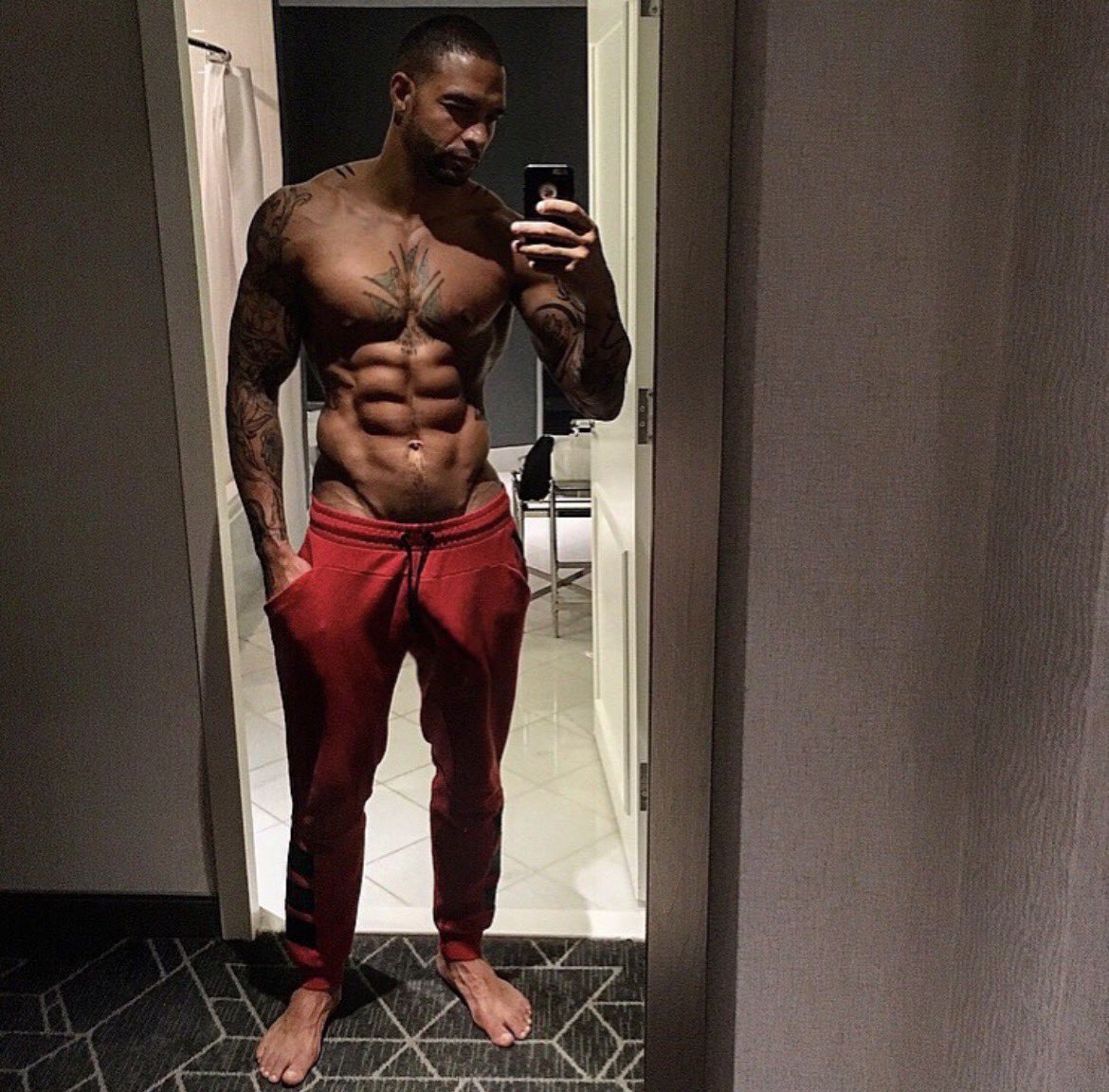 ken_aholic's tweet photo. Good Monday Moanin🍆 https://t.co/1sTOPUIFIY