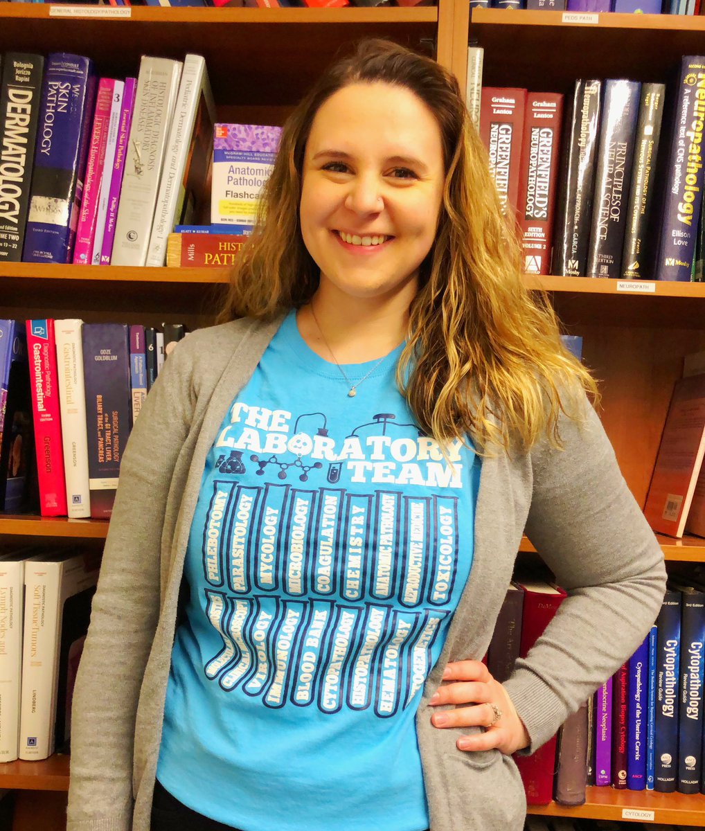 LJMiller_MD's tweet image. In fall 2011, I was a HS senior attending the CLS Young Scholars Program @MarquetteU. Little did I know, I was discovering the best field ever! Now, 11 years later, I’m a #pathology resident! Happy Medical Laboratory Professionals Week! #PathTwitter #ASCPLabWeek23 #path2path 🔬