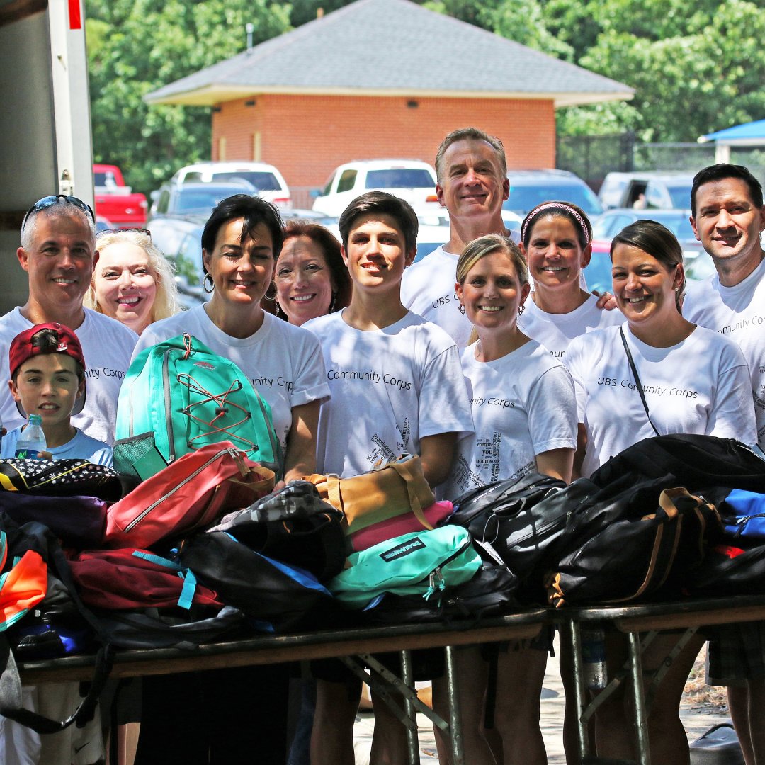 April is #nationalvolunteermonth and we'd like to give a shout-out to all our amazing volunteers! From stuffing book bags to distributing over a million pounds of frozen turkey for Thanksgiving, you all have made such a difference over the years!

#nonprofit #volunteer #Atlanta
