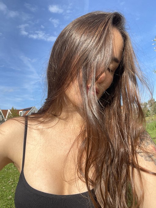 I really wanna help you relax... 😜 #nsfw #selling_content #model https://t.co/W6R41RGNzi<a href="/tag/nsfw"class="tags">#nsfw</a><a href="/tag/selling_content"class="tags">#selling_content</a><a href="/tag/model"class="tags"><span>#model</span></a>