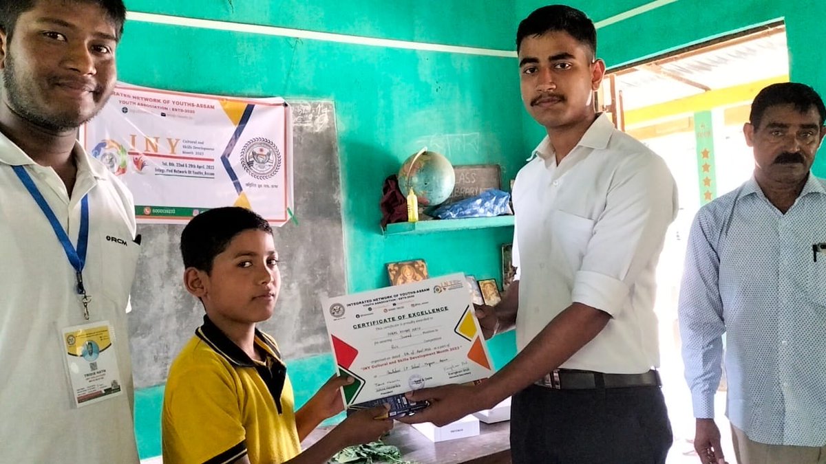 inyassam's tweet photo. Team lead by #Tridip_Nath organized a quiz contest for kids at Baulabori LP School, Nagaon, Assam on 8th April 2023. The theme was "Assam and it's rich culture" to create awareness about Assamese culture, how it's creating a space globally!#INYMonth2023 #AssamCulture #QuizContest https://t.co/IbLGDJ7PC6