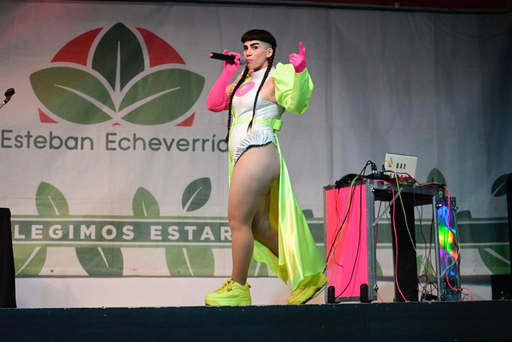 El viernes hice un show en mi barrio Monte Grande y pasaron cosas 
<a href="/eldiariosur/">El Diario Sur</a> #montegrande #estebanecheverria #cultura