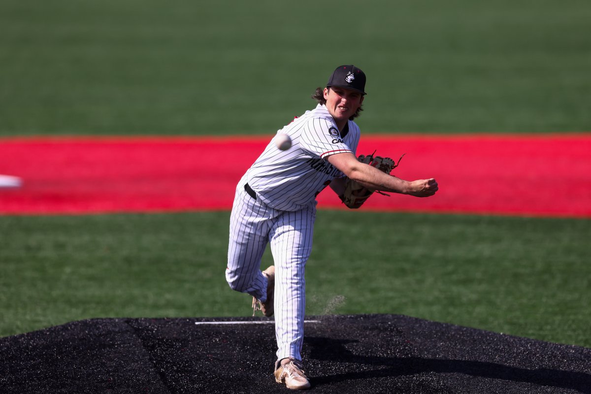 GoNUbaseball's tweet photo. Jake Gigliotti appreciation post 🙌

Seven-day stretch from 4/16 to 4/22:
3️⃣ appearances, 10.2 IP
2️⃣ starts
2️⃣ wins
10 K's, 2.65 ERA, 7 hits

He's 𝟕-𝟎 on the year 👀 

#HowlinHuskies https://t.co/7TJTfJzuMa