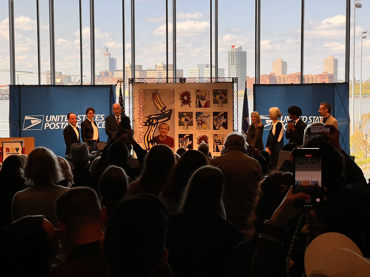 It’s officially dedicated! Get the #RoyLichtensteinStamps at your local #USPS #PostOffice!