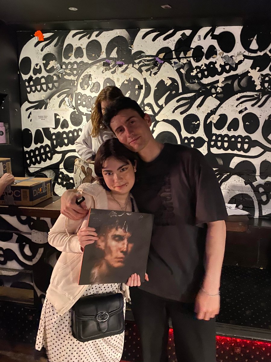 RinaIsBored's tweet photo. Best concert <3
Love you @Running_Touch ♡♡ https://t.co/fncfyEOWab