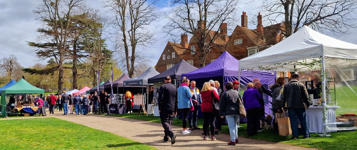 Thankyou #Ipswich !! Amazing turnout for our 1st #ChristchurchParkMarket with over 2,000 attending and many stall holders selling out! Next month will be even bigger and better!!
#market #suffolk #artisan #smallbusiness #SuffolkMarket  #IpswichMarket  #FarmersMarket #Arts #Crafts