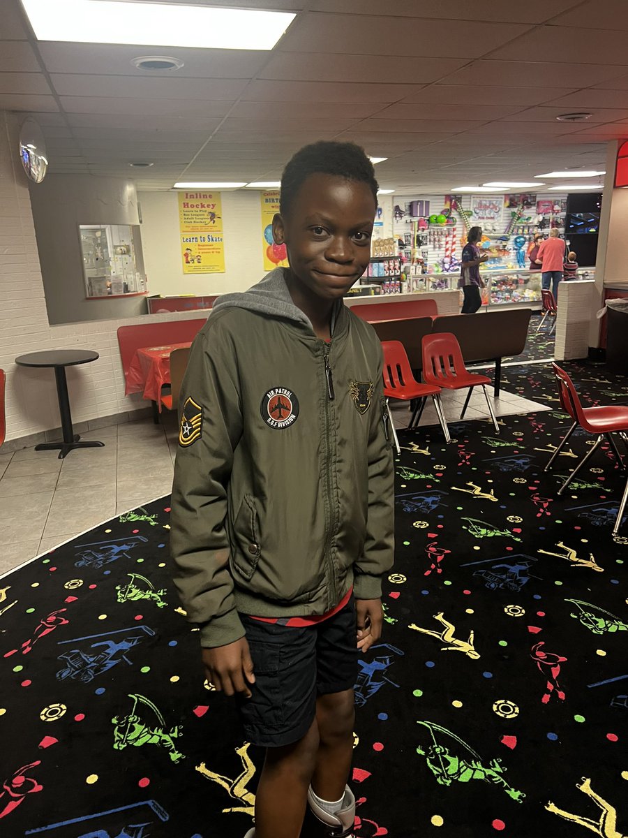 BreakthroughKD's tweet image. April Saturday School, 9th and 10th graders hanging at Skate City! Kudos to a year of hard work!