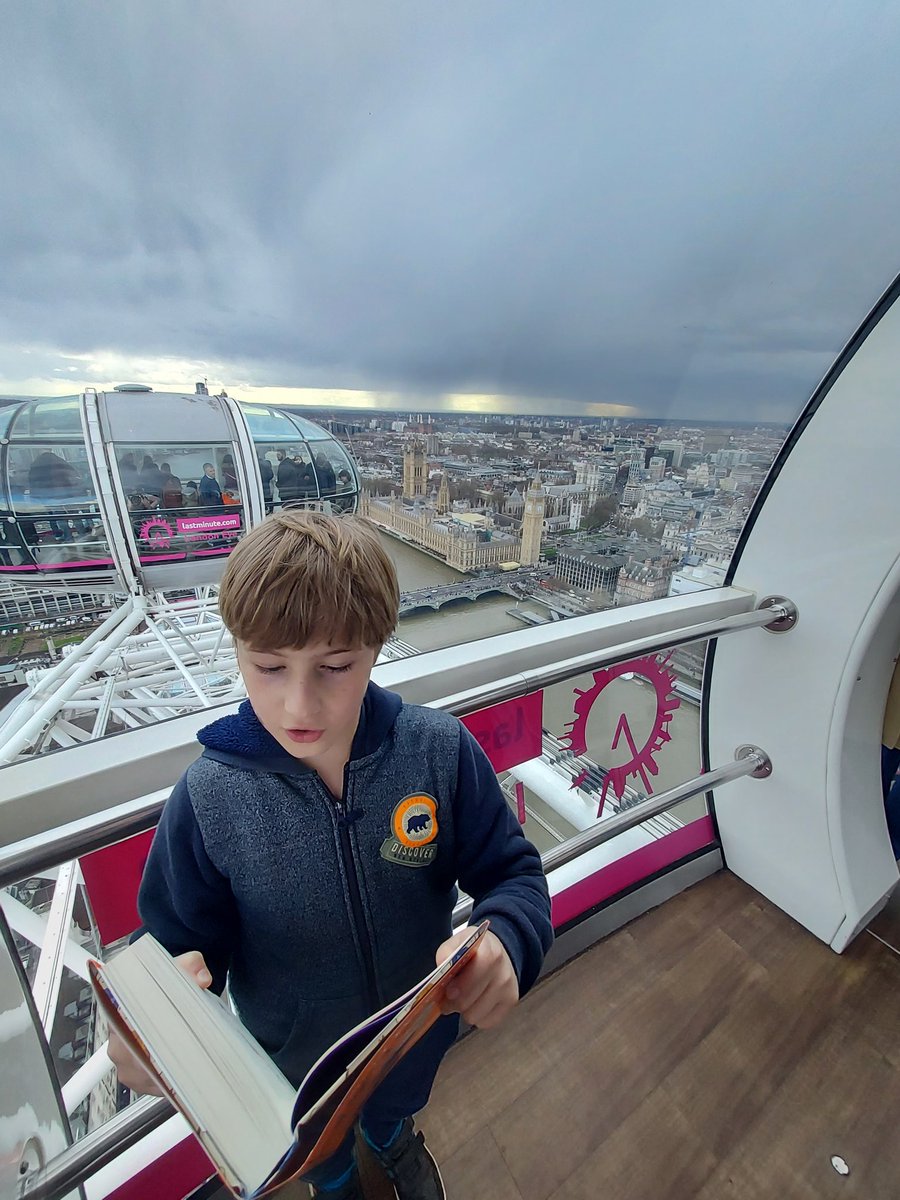 CNuttl's tweet photo. @SandwichJunior James ,Benjamin and Thomas completing their reading challenges  at various London landmarks ! https://t.co/Mh6gjB73sf