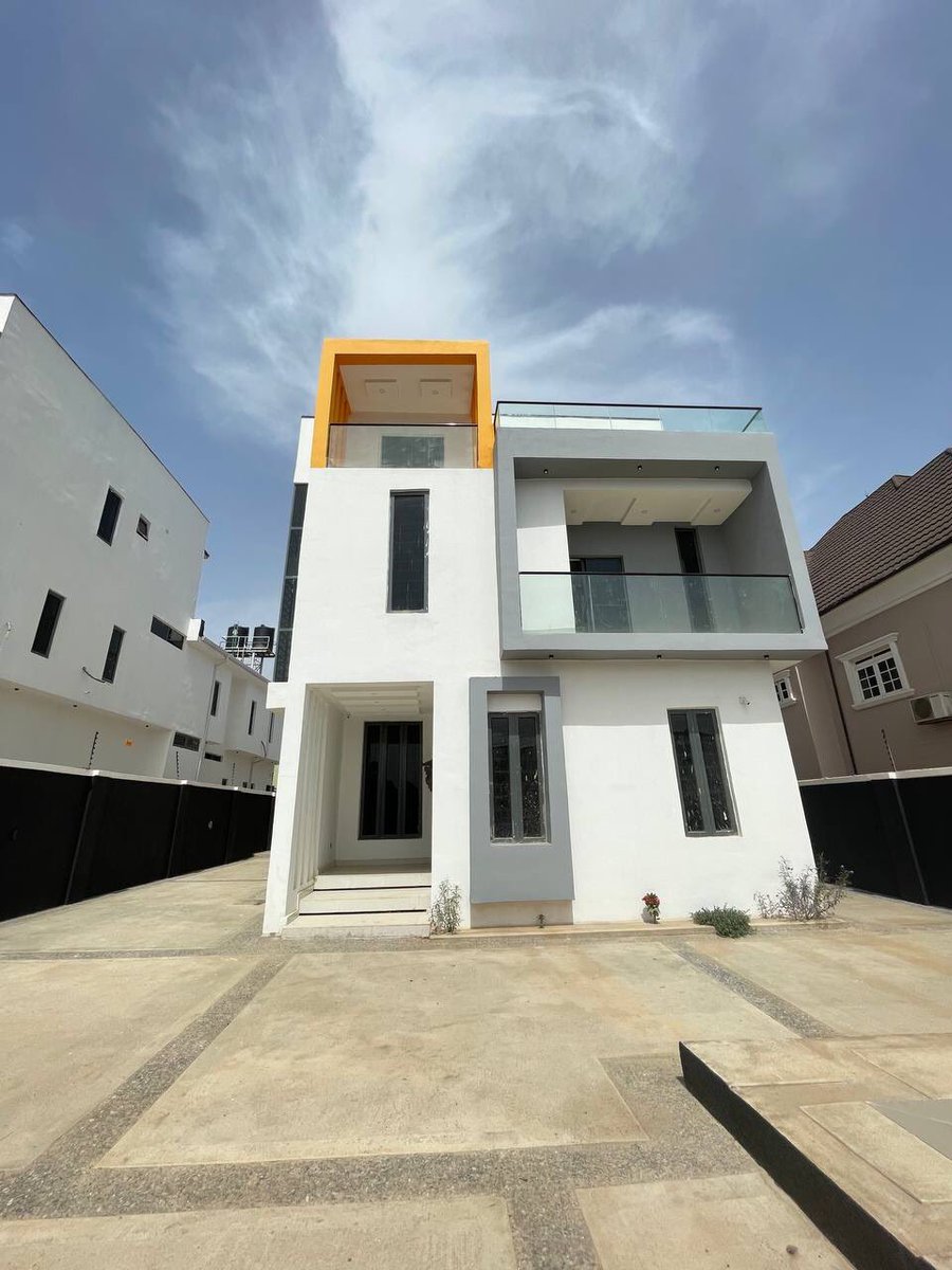 allpropertyng's tweet photo. NEW LISTING‼️
📌 6-BEDROOM FULLY -DETACHED  DUPLEX &amp; BQ
📍LOCATION: Apo resettlement , Abuja
📌PRICE:280,000,000 million naira 
📌 REALTOR FEE APPLIES ❗
☎️ 0912 188 7070 | 0916 183 1719
#DavidoTimelessConcert  #olaoflagos #abujatwittercomunity  #asake https://t.co/mBqHCxlsXR