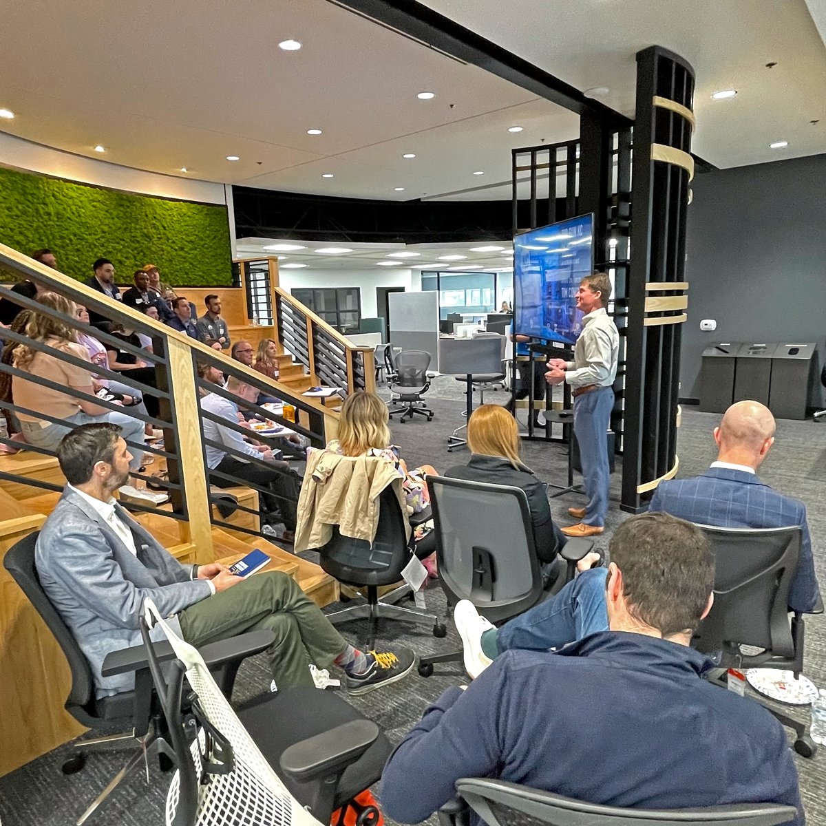 John A. Marshall Co. tweet media