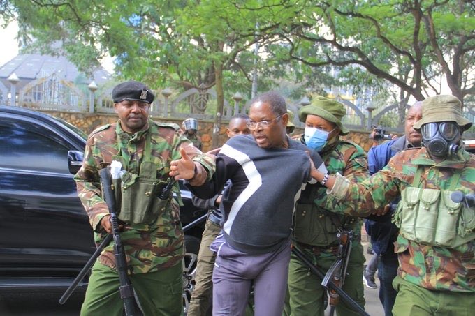 Ukiwa CITAM church service alafu useme "Gai mwathani" instead of "Gaaad Almirry"