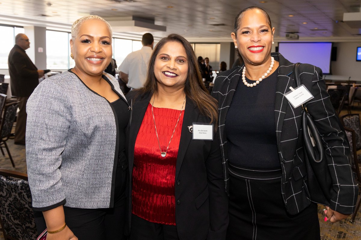 BusinessUTA's tweet photo. Happening tomorrow‼️
Register today for the 2023 Real Estate Conference.
🗓️Tuesday, April 25 from 7:30 AM-11:00 AM, UTA Bluebonnet Ballroom
This event is 🆓and open to the public. Breakfast 🍳 will be provided.
🔗Link in bio.
#RealEstate #Development #DFW #UTABusiness https://t.co/AnqxqQ3XZa