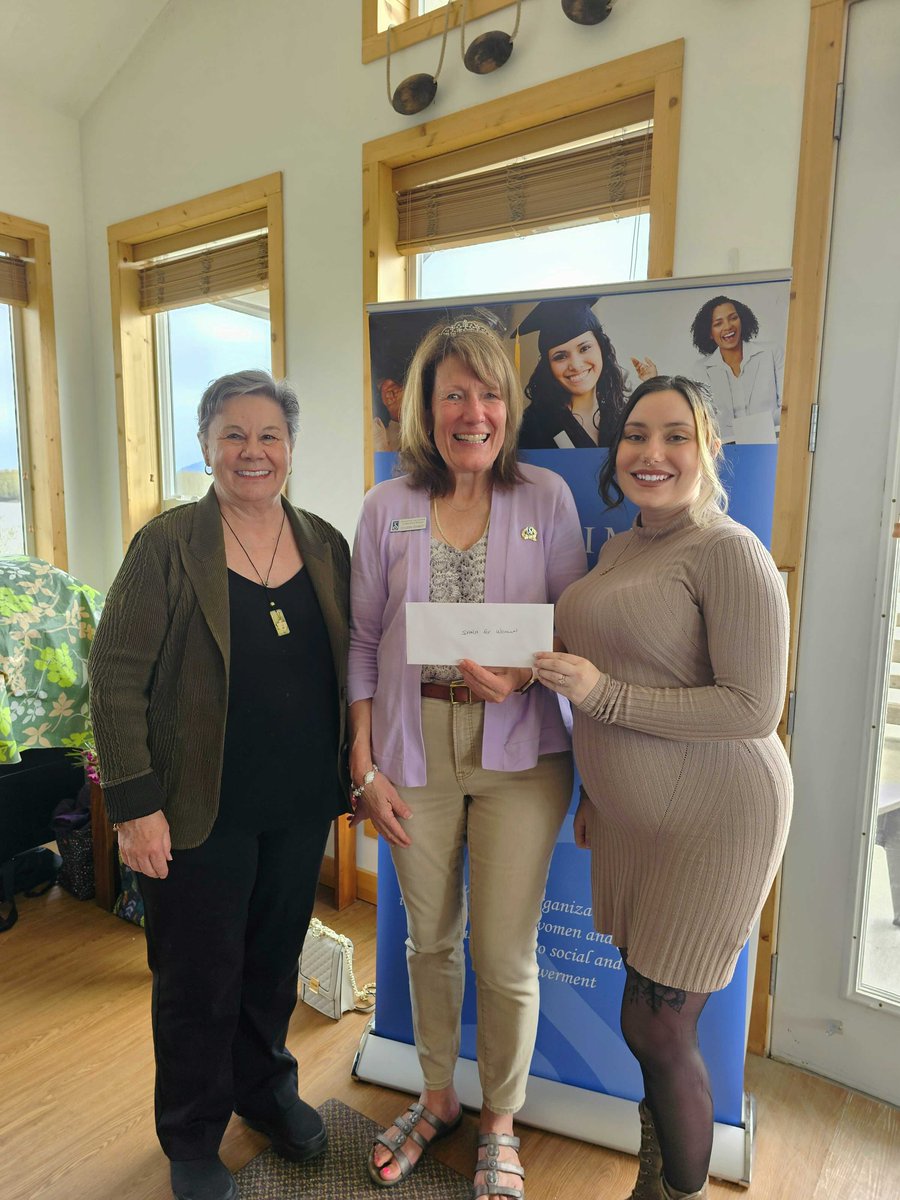On Saturday SARA for Women attended the 2023 Live Your Dream Awards hosted by Soroptimist International of Abbotsford-Mission to honor six strong women. Congratulations to all the winners, hearing some of your life stories brought many tears to our eyes.