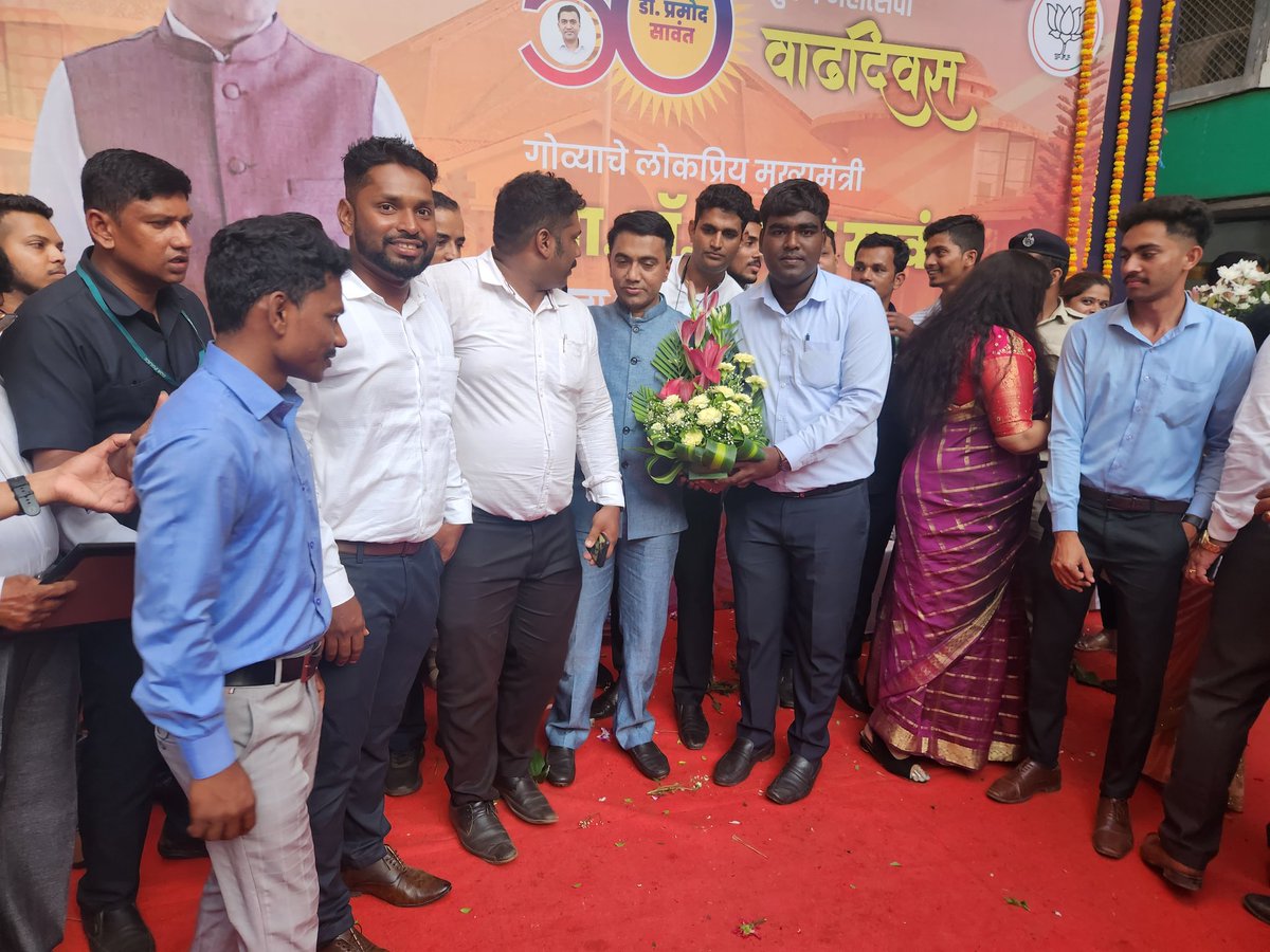 ParsekarFaldeep's tweet photo. Birthday greetings to Dr. Pramod Sawant sir.
Chief Minister, Goa.

@DrPramodPSawant 
@goacm 
@BJP4Goa https://t.co/AhamrPKSFw