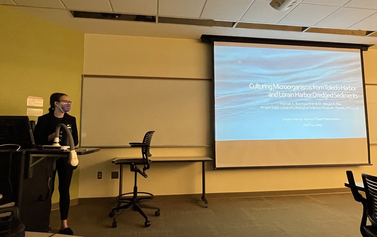 megrua's tweet image. Part 1 of the @wsubio Honors presentations kick off today! Excited to see presentations from two #RuaLab members . First up is Hannah Baumgardner who cultured bacteria from Lake Erie dredged sediments. Hannah will be taking a gap year before applying to med school.