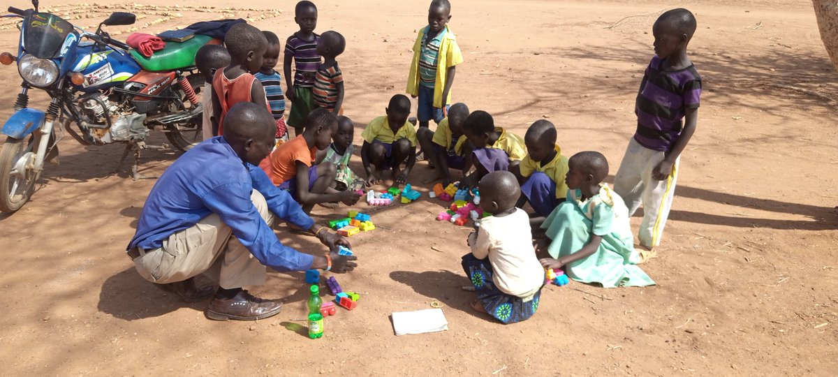 CMD_Africa1's tweet photo. Lokonyin ECDE also benefited from the #littletreelibrary project. The school is in its early development days and therefore attracts a number of pupils starting their education journey. https://t.co/CbDSaOOeeT