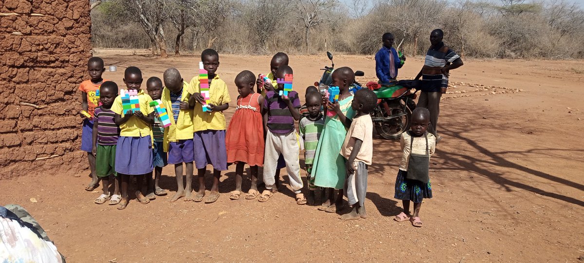 CMD_Africa1's tweet photo. Lokonyin ECDE also benefited from the #littletreelibrary project. The school is in its early development days and therefore attracts a number of pupils starting their education journey. https://t.co/CbDSaOOeeT