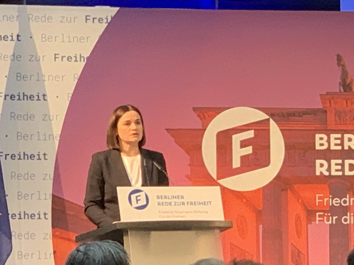 imamedia_'s tweet photo. Sviatlana Tsikhanouskaya at the #FNS in Berlin tonight. Full house for a remarkable speech! https://t.co/2p2DILxAh7