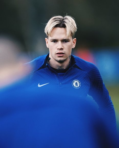 Galgallo's tweet photo. If you want over 4OOO Chelsea twitter followers, retweet &amp; drop your handle we follow you quickly 💙 #cfc https://t.co/B29M8ZYxaz