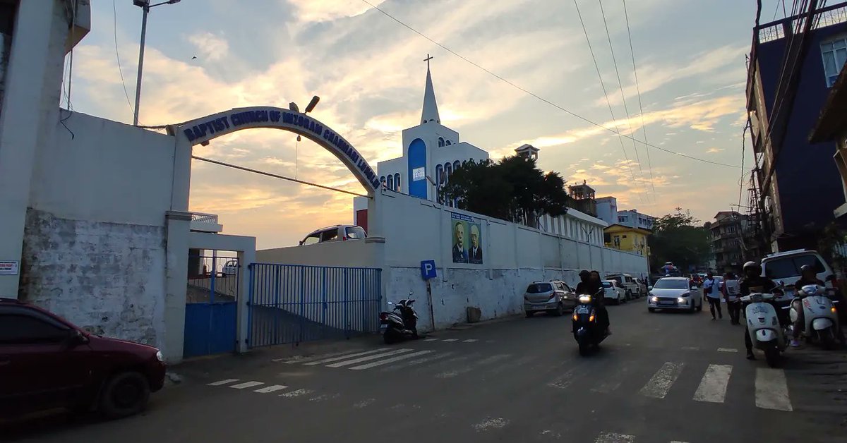 mizoraminsta's tweet photo. BCM Chanmari church, Lunglei
.
.
.
#bcmchanmari #church #biakin #christianity #christian #christianchurch #kristian #mizoramchurch #churchcomplex #mizoram #mizoraminsta #northeastIndia #lunglei #lungleichanmari #road https://t.co/VgOCP75dFG