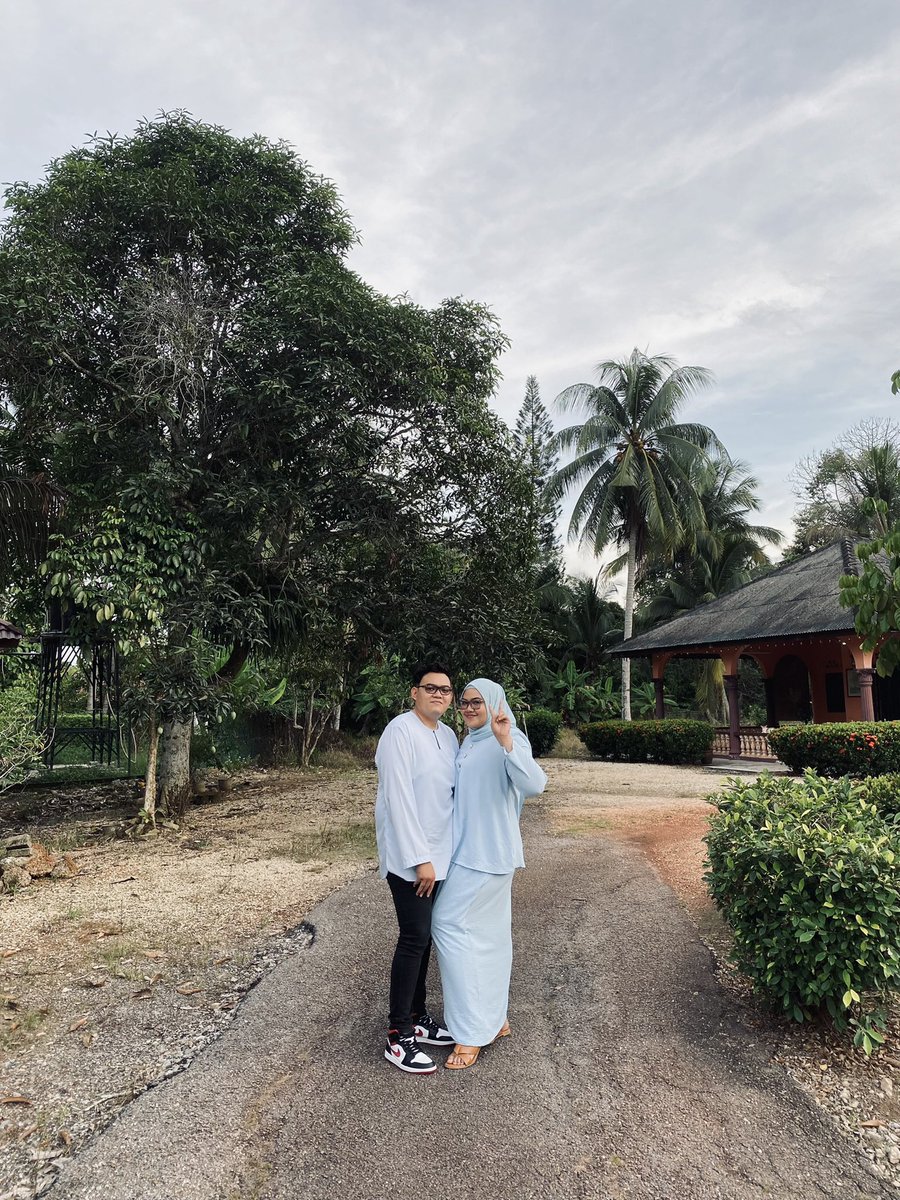arissyazaan's tweet photo. raya 2022 &amp; 2023 and insyaAllah 2024 will be another nyawa in one frame. https://t.co/FbM9SLPGew