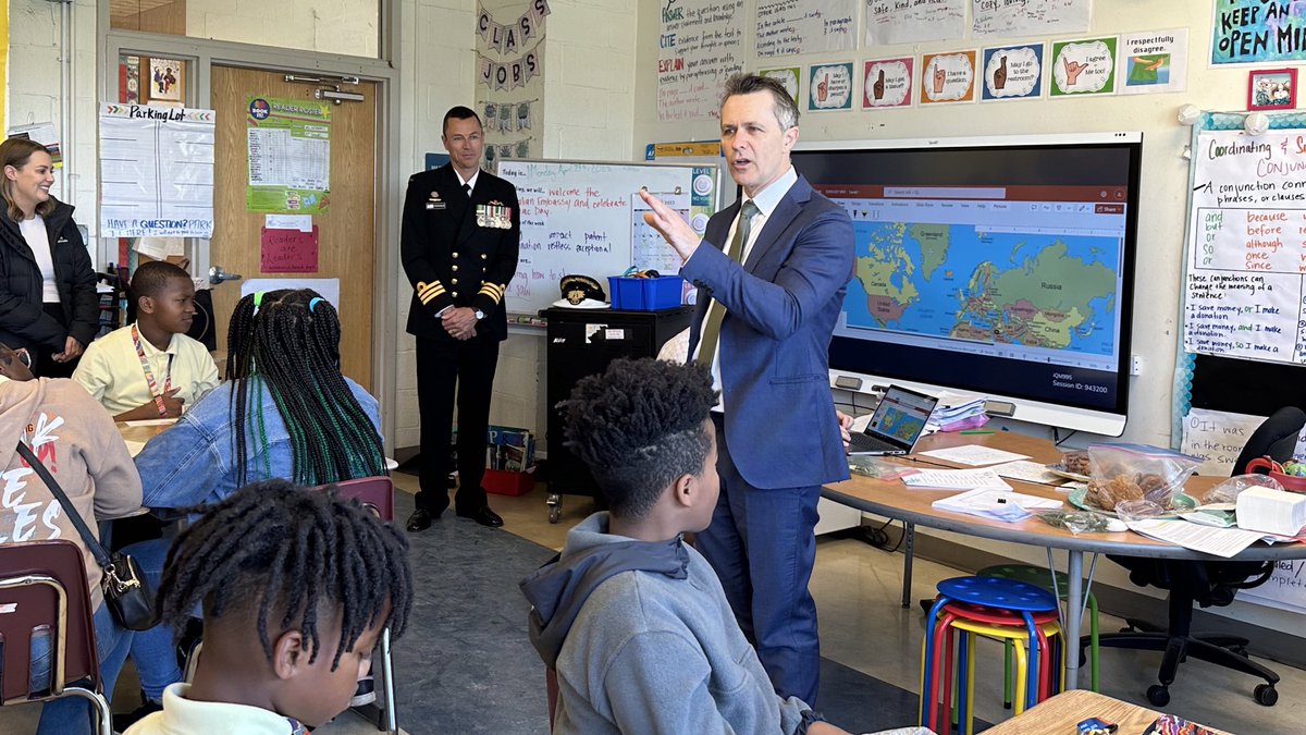 DC Public Schools tweet media