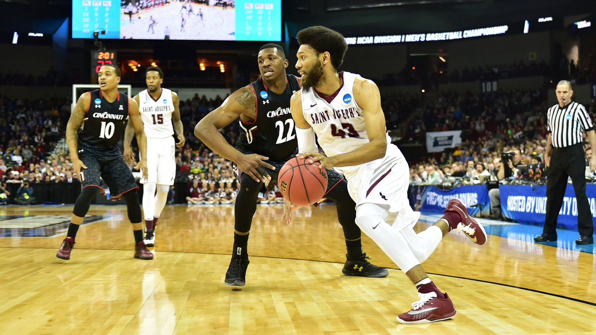 SJUHawks_MBB's tweet image. Welcome Home to the 2014 Atlantic 10 Rookie of the Year, 2016 Atlantic 10 and Big 5 Player of the Year, Two-Time Atlantic 10 Champion, and First Round NBA Draft Pick, DeAndre’ Bembry! Hawk for Life! #THWND