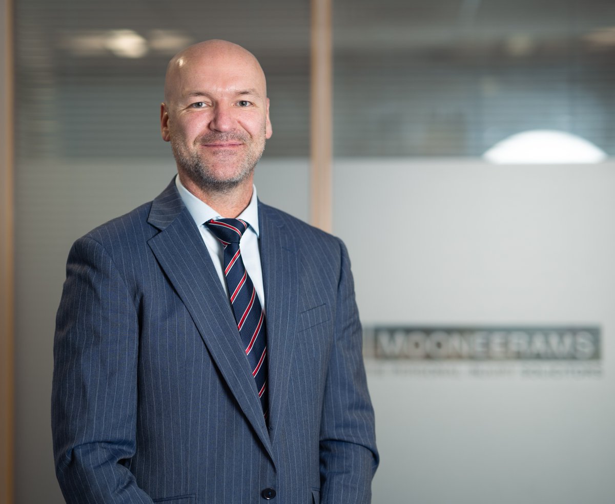 Mooneerams tweet media