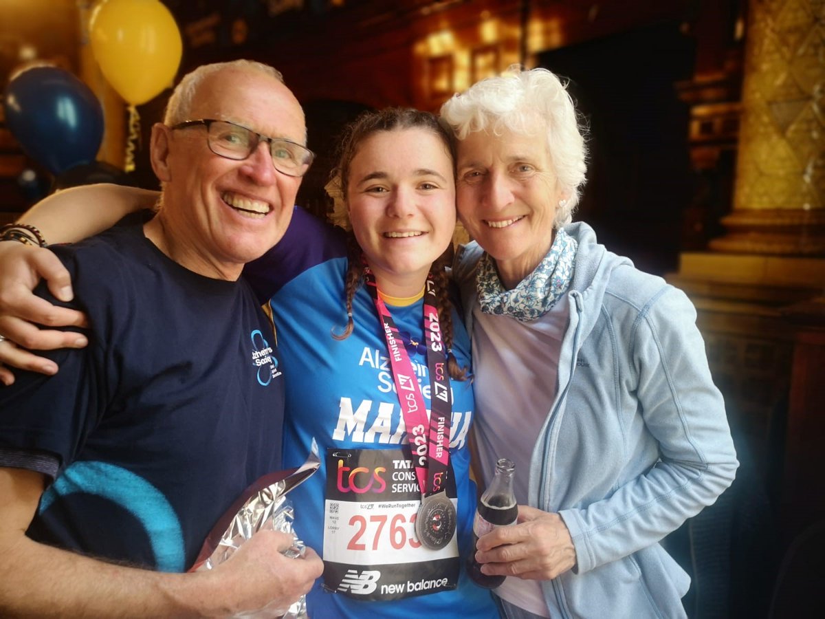 BourneAcademy's tweet photo. Congratulations to Miss Tavinor who ran The London Marathon this weekend! She began fundraising in January when she climbed Mount Kilimanjaro and has raised over £3500 for the Alzheimers Society. We are incredibly proud of her, click here to sponsor her:
https://t.co/OAZcAJk3cf https://t.co/pohLQDSlSZ
