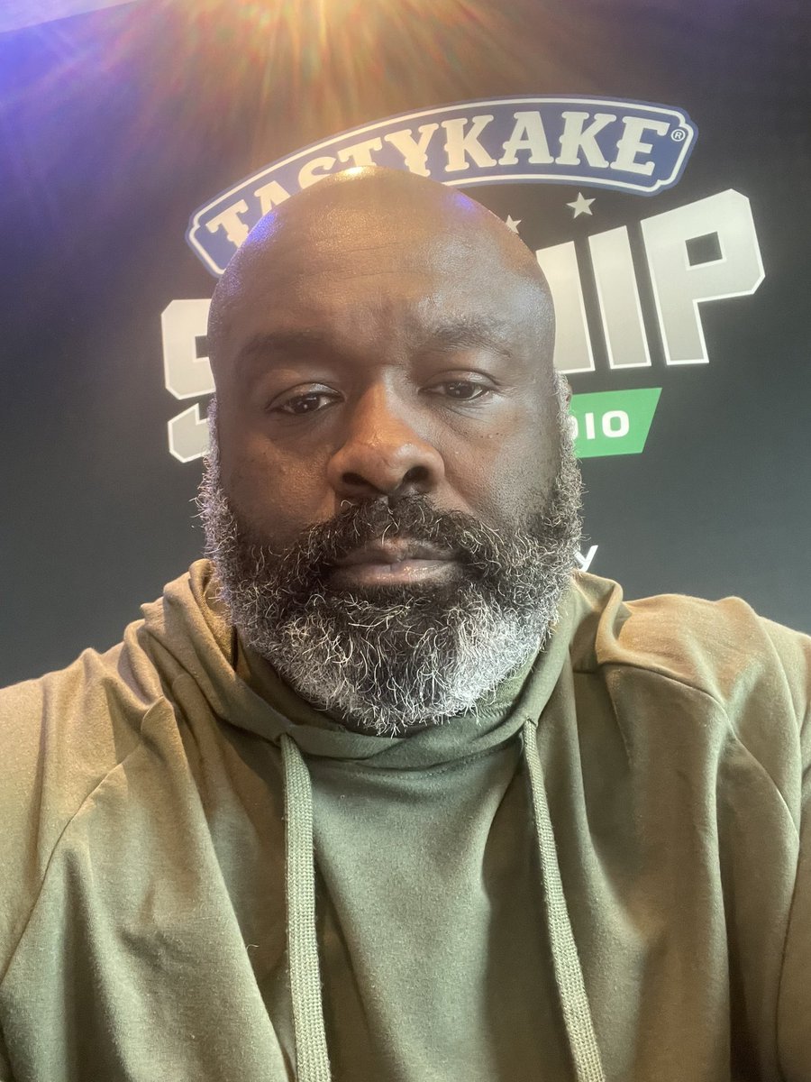 Hugh Douglas🤘🏿 tweet media