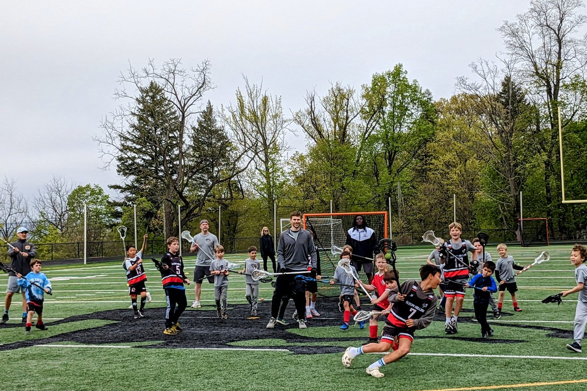 A great day of lacrosse this past Saturday!  <a href="/HorsemenLAX/">Sleepy Hollow Lacrosse</a> and <a href="/SHHS_GLAX/">Sleepy Hollow Girls Lacrosse</a> teamed up with Legends Youth Lacrosse to facilitate a youth Lax clinic.  Great to see all those future Horsemen out there on the field with our current Varsity players.<a href="/SHHSNY/">Sleepy Hollow High School</a> @SHHS_STRENGTH <a href="/ufsdtarrytowns/">Tarrytown Schools</a>